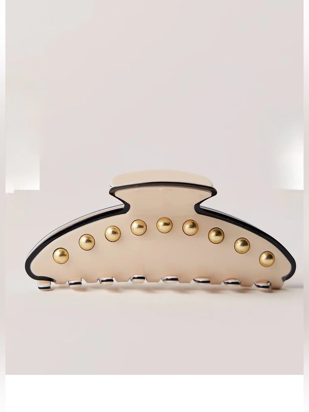 Larkin Studded Claw Clip